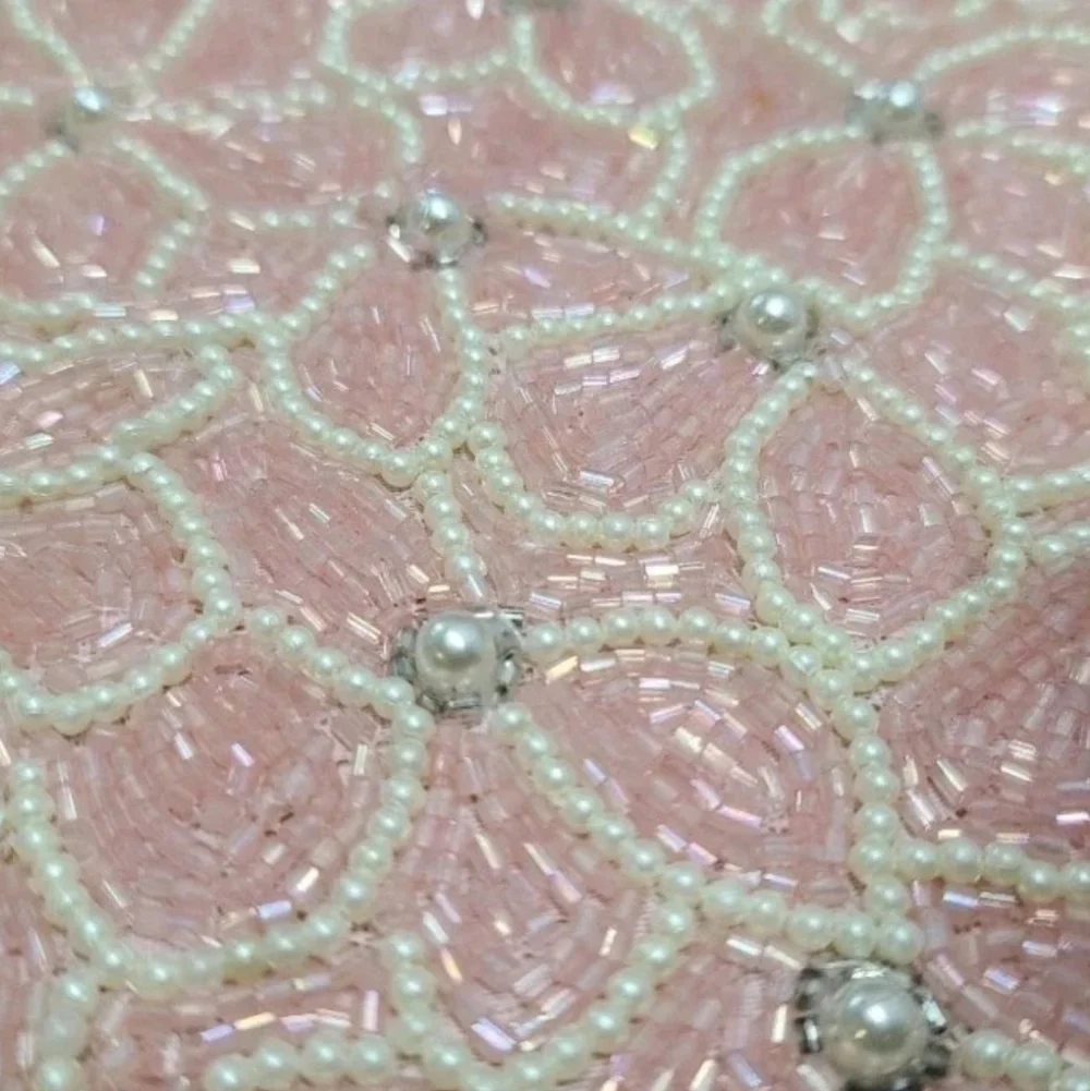Cupcakes Cashmere Pink Valentines Heart Pearl Shimmer Beaded Placemat Decor New